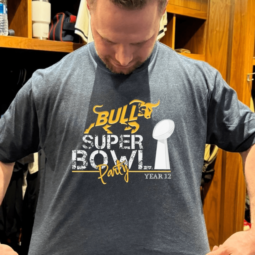 Bulls Super Bowl Party Year 12 T-Shirt Gift Ideas For Football Lovers
