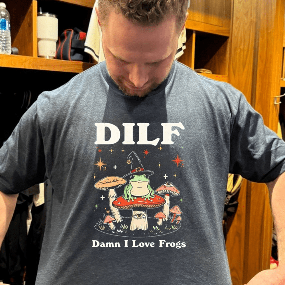 Dilf Damn I Love Frogs T-Shirt Birthday Presents For Boyfriend