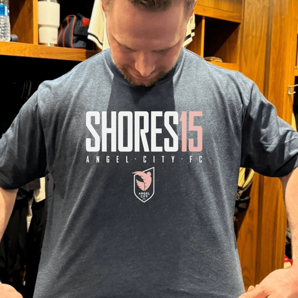 Evelyn Shores 15 Angel City FC T-Shirt Evelyn Shores Merch Gifts For Soccer Lovers