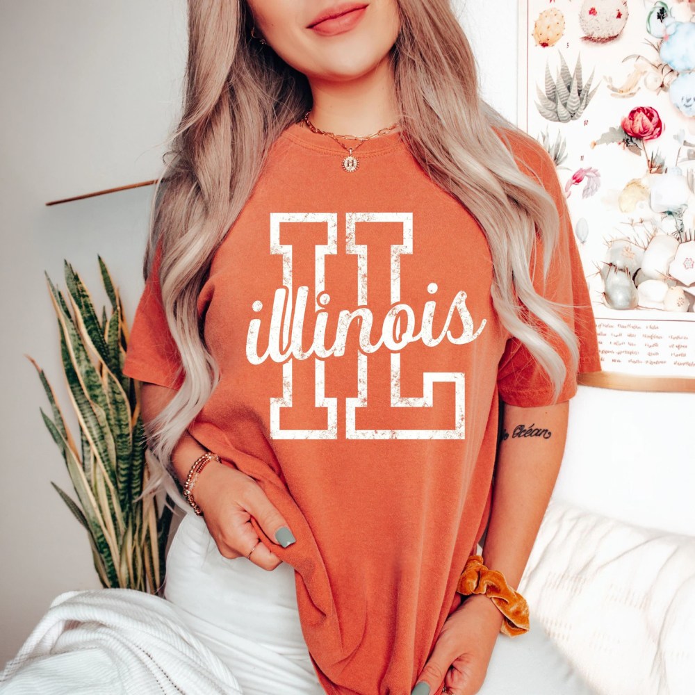 Illinois Fighting Illini 2026 March Madness T-Shirt South Regional Champions Shirt Fan Gift For Mom