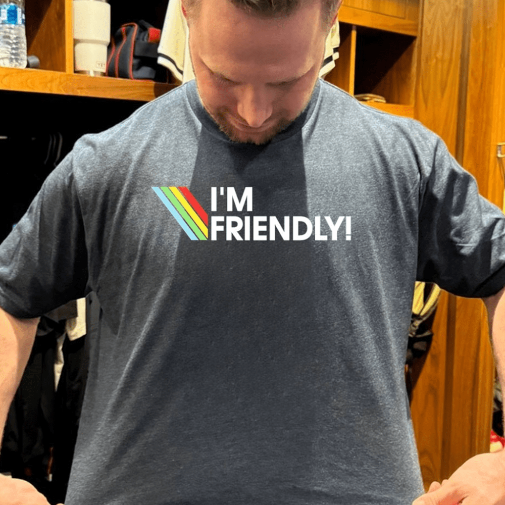 I'm Friendly Arc Raiders T-Shirt Gifts For Dad Who Has Everything