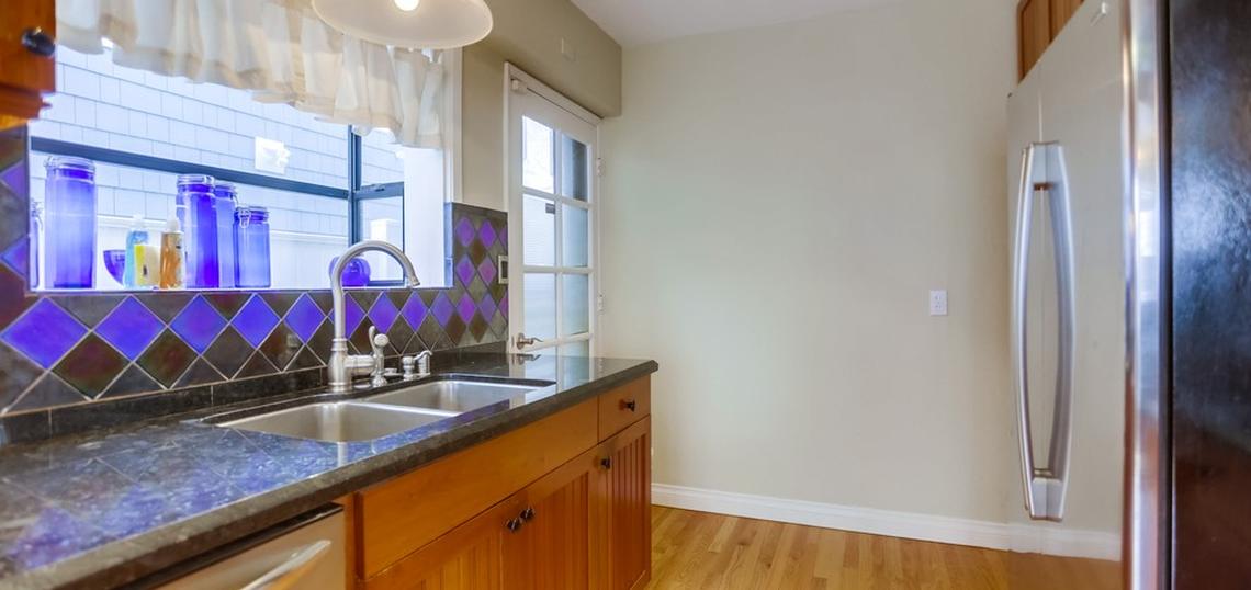 shiny leather pants mens