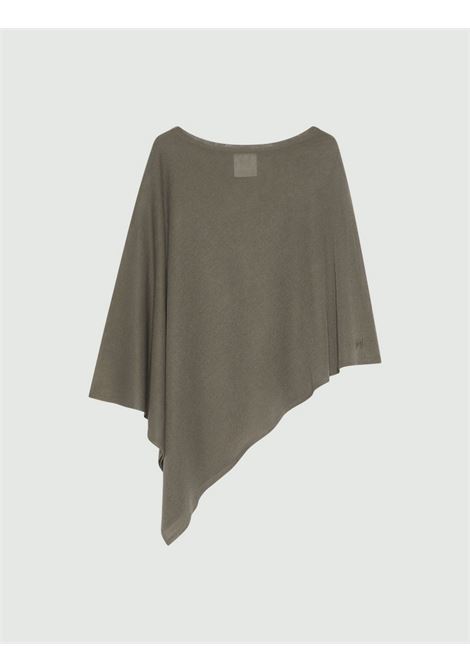 Maglia in filatoasimmetrico con punte a fazzoletto e logo ricamato sul fondo sinistro. Marella Monochrome | Maglia | MLMVELOCE001