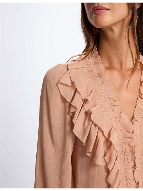  MORGAN DE TOI | CATHYROSE SAUMON