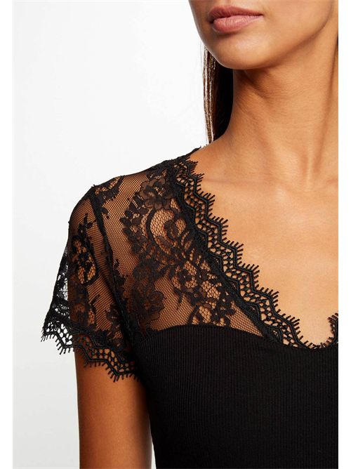 T-shirt scollo a V con dettagli in pizzo DLAMI MORGAN DE TOI | DLAMINOIR