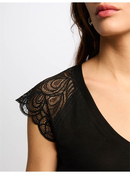  MORGAN DE TOI | DMEGNOIR