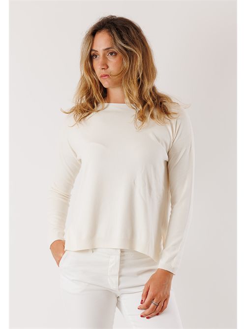 Sweater, fine knit, wide neckline and straight cut 3M0800 KONTATTO | 3M0800CAVORIO
