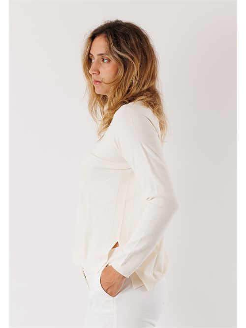 Sweater, fine knit, wide neckline and straight cut 3M0800 KONTATTO | 3M0800CAVORIO