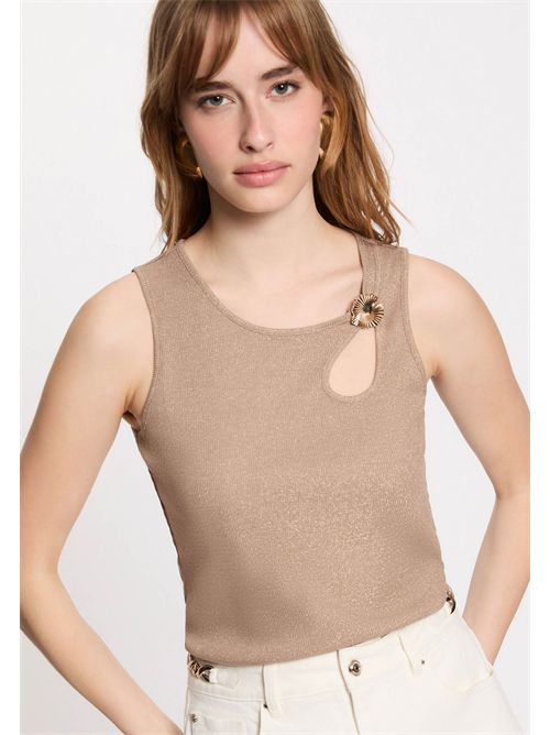  MORGAN DE TOI | DESIAPECAN