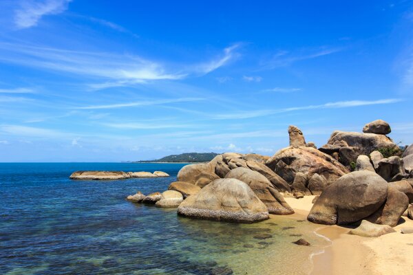 Hin Ta and Hin Yai Rocks