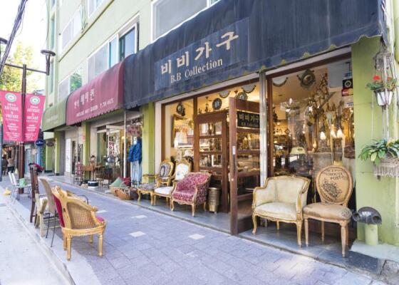 Itaewon Antique Furniture Street