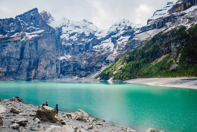 Oeschinensee Lake Trail