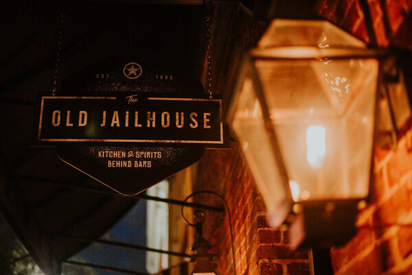 Old Jailhouse Tavern