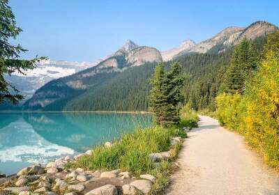 Plain of Six Glaciers