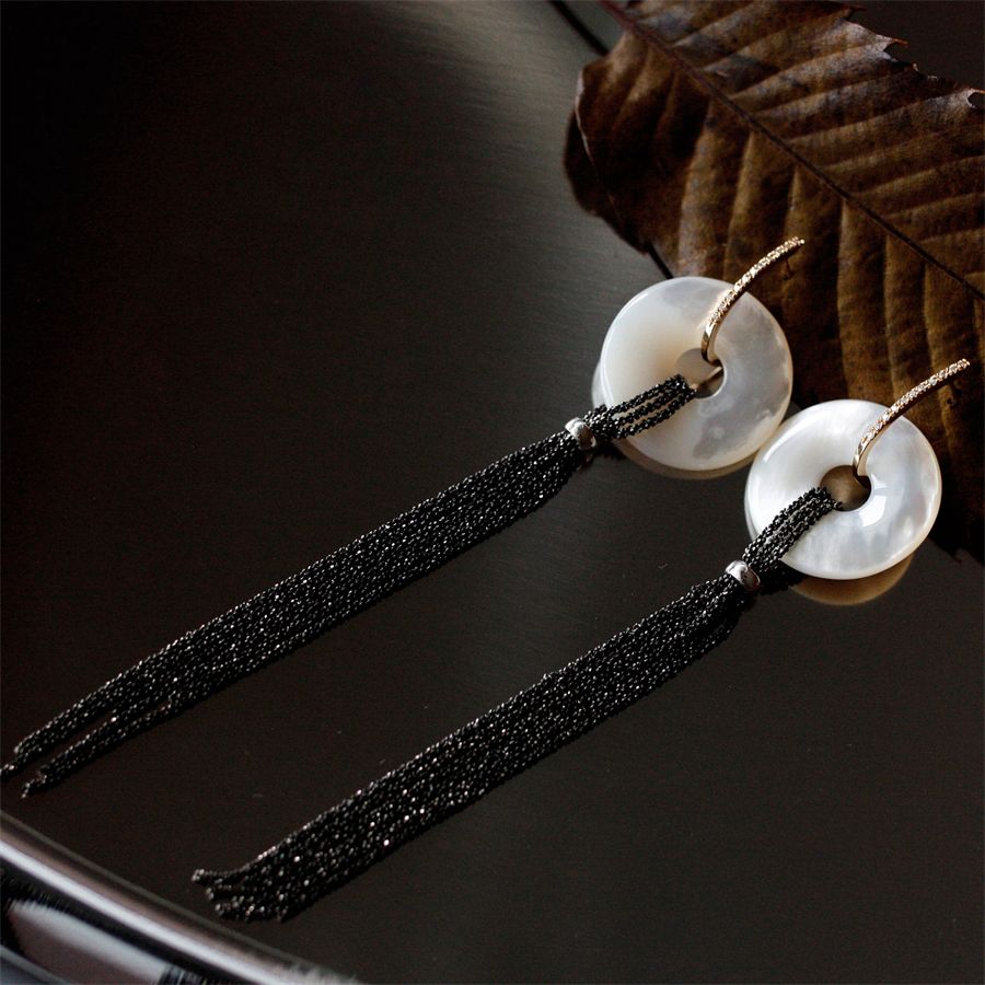 Oval earrings with burnished fringes BALANCE | OR OVAL MEDIAU18G CT 0,18