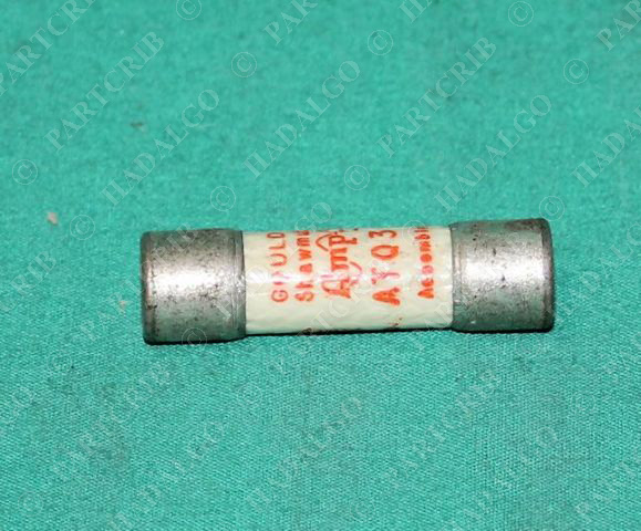 Gould Shawmut 60308R 3-Pole 30A 600V Fuse Block - Used, Fully Functional