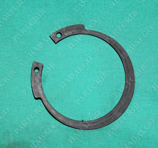ISTW-72, Retaining Ring U-Axis UP130