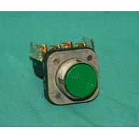 Allen Bradley, 800T-A1A, Push button Flush Head Green Switch NEW