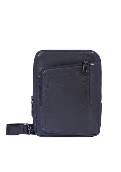 BORSELLO UOMO PIQUADRO | POCHETTE | CA3084S134BLU