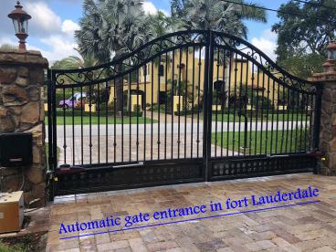 Automatic gate entrance in fort Lauderdale
