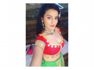 Akshara Singh Hot Pictures & Measurements