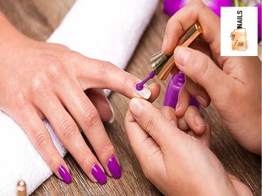 Nails salons open early