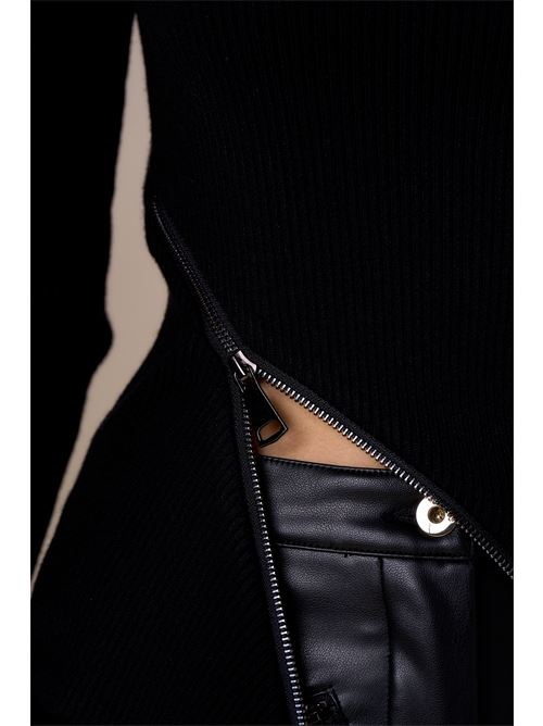 Pull collo alto c/zip NO SECRETS | 253NS042-LIQ