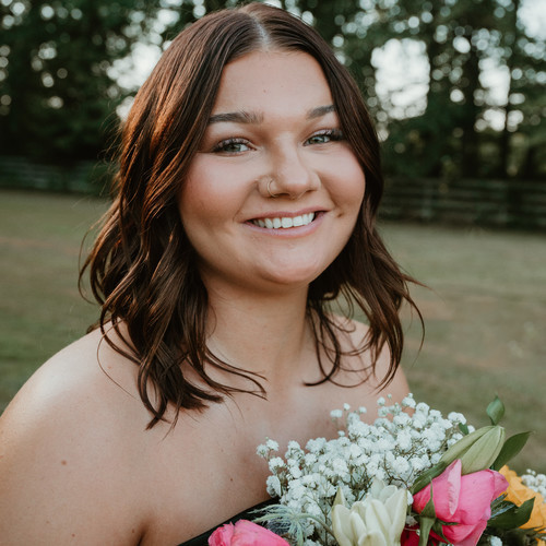 Brooklynn Wehrum - Beautyfly by Brooklynn - Hair Stylist specializing in Vivids and Lived in Color Brooklynn Wehrum