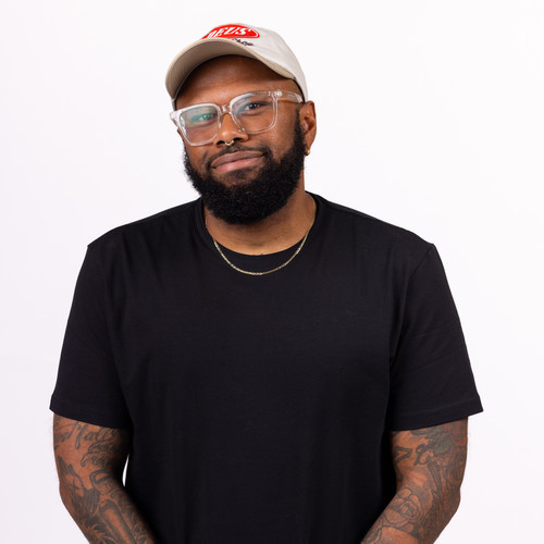 Cozmo Faris - Professional Piercer-Lark and Luster  Cozmo Faris