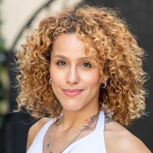 Jamie Rosario - custom color, precision cuts, curly & alternative styles, and scalp therapy  Jamie Rosario