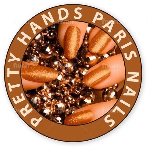 Pretty Hand Paris Nails