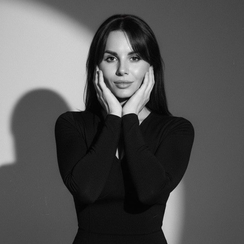 Olena Korobska