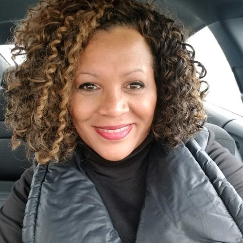 Robin Dstyles Hair Stylist, Blacklick Columbus, Ohio