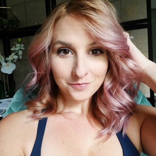 Stl Blonde Salon Hair Stylist, Clayton Clayton, Missouri