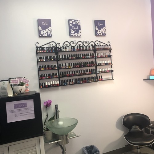 Nail Salons in Sarasota, FL Salon Lofts in Sarasota Paradise Plaza