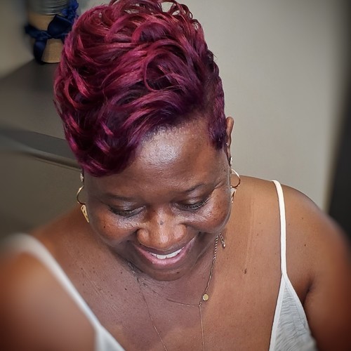 Genni Touch Hair Stylist, Perimeter Woods Charlotte, North Carolina