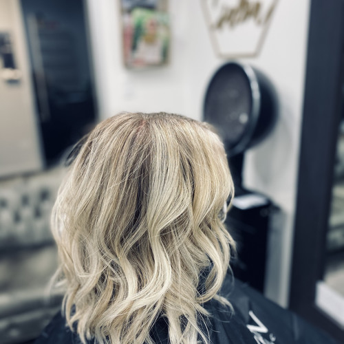 Hair Salons in Austin, Texas Salon Lofts in Austin Lake Hills Plaza