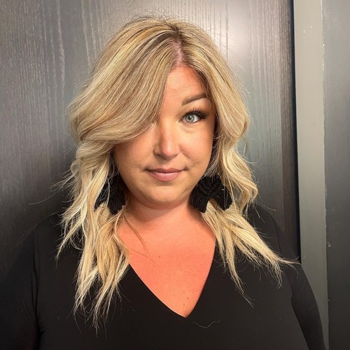 Jenna Miller Hair Stylist, Grove City Grove City, Ohio