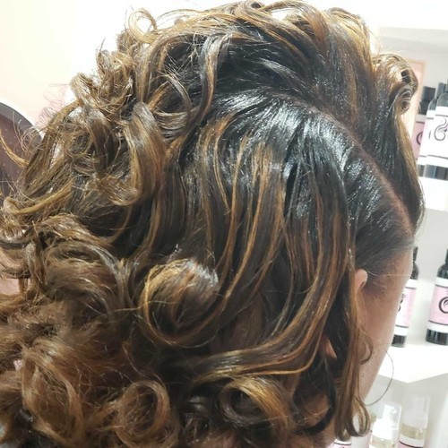Beauty Specialists Using Hold Me Tight Edge Control In Virginia Gateway 