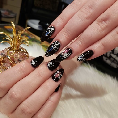 Hanna Collins Nail Specialist, Northwood Plaza Clearwater, Florida