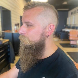 Facetune 17 09 2023 22 44 43