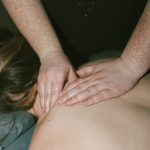 Carlyohlerphotos mindfulhideawaybranding 36