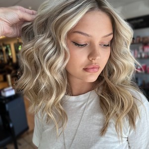 Facetune 08 08 2024 23 06 29