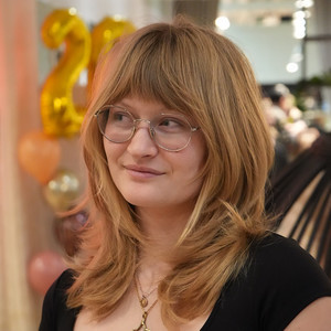 C62025a1 4d4d 424d 8e3f 8cb10e974adf