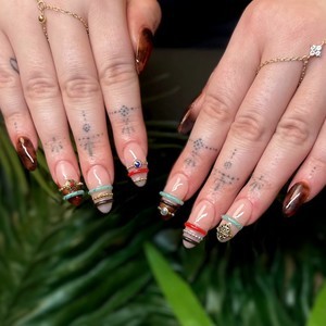 Facetune 04 02 2026 20 39 44