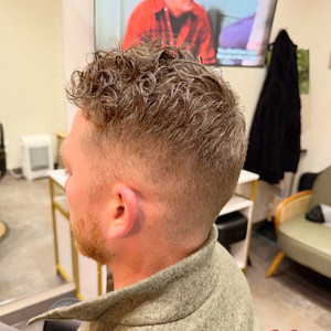 0de24375 4715 45f5 bc5e 06ae23480797