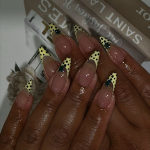 852d8d86 f3d6 4c9b b04c 7d464f1f3b1a