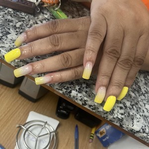 Yellownails