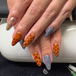 D7271368 5c77 4589 bfe5 3ee8344d826e