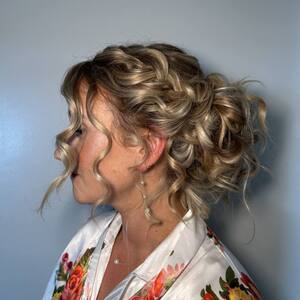Pin5 blonde curly updo side view 1200x1500